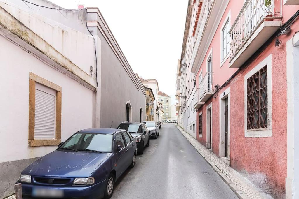 Vita Portucale ! Campo Ourique Design W/ Balcony Lisboa Exterior foto